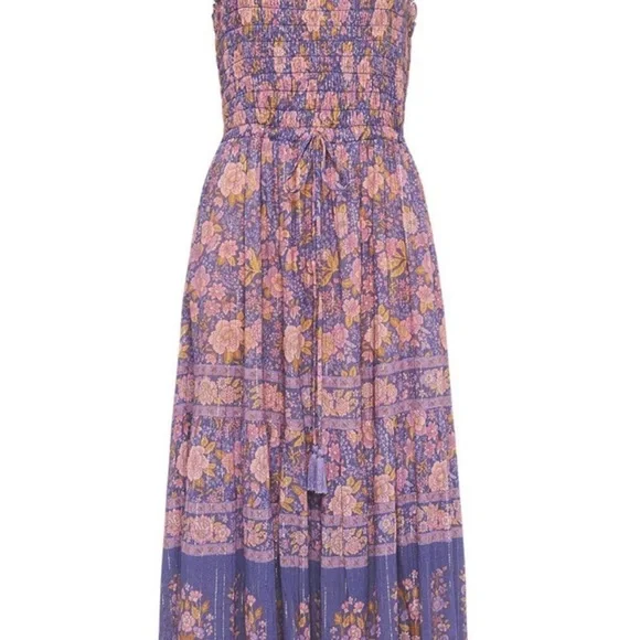 Gorgeous Spell midi dress in a vibrant floral lilac color - Picture 8 of 9